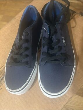 Vans Navy and Black Canvas Low-Top Sneakers